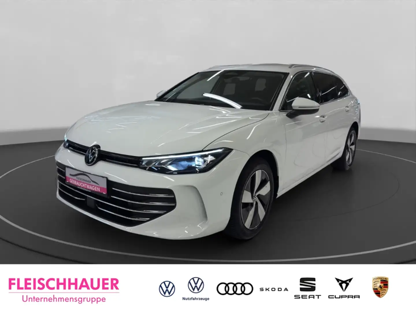 Volkswagen Passat Variant 1.5 eTSI Business Navi+LED+17''+Kamera+App Weiß - 1