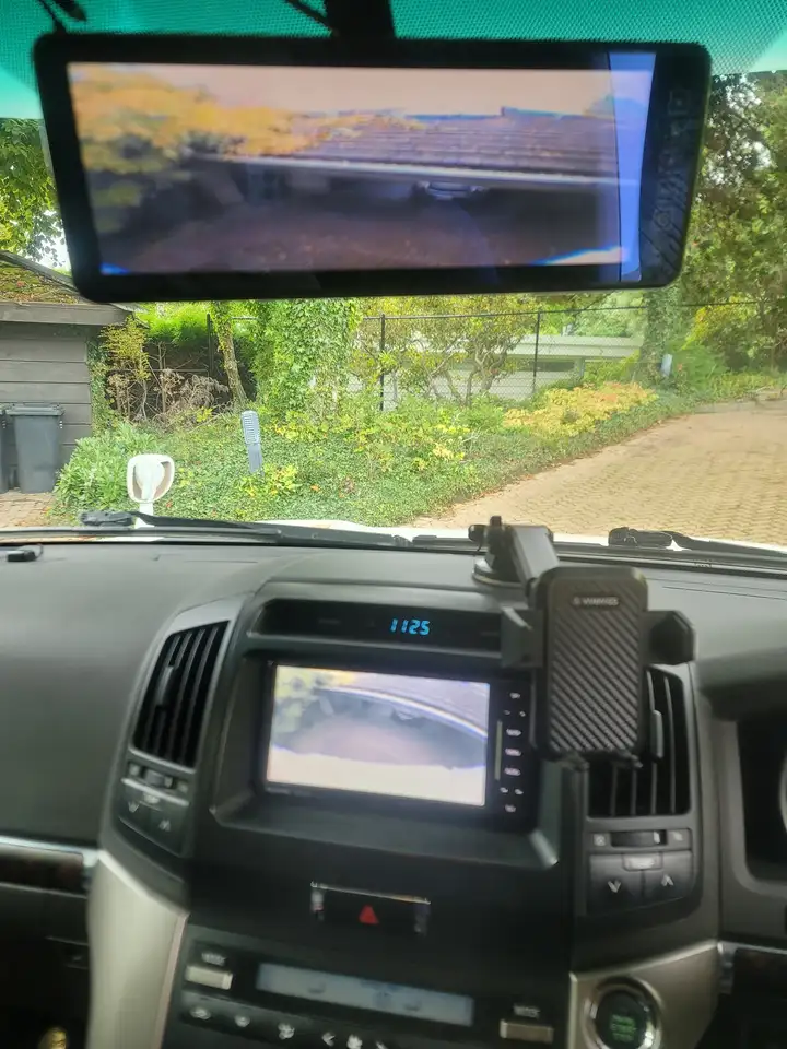 Toyota Land Cruiser снимка Toyota Land Cruiser