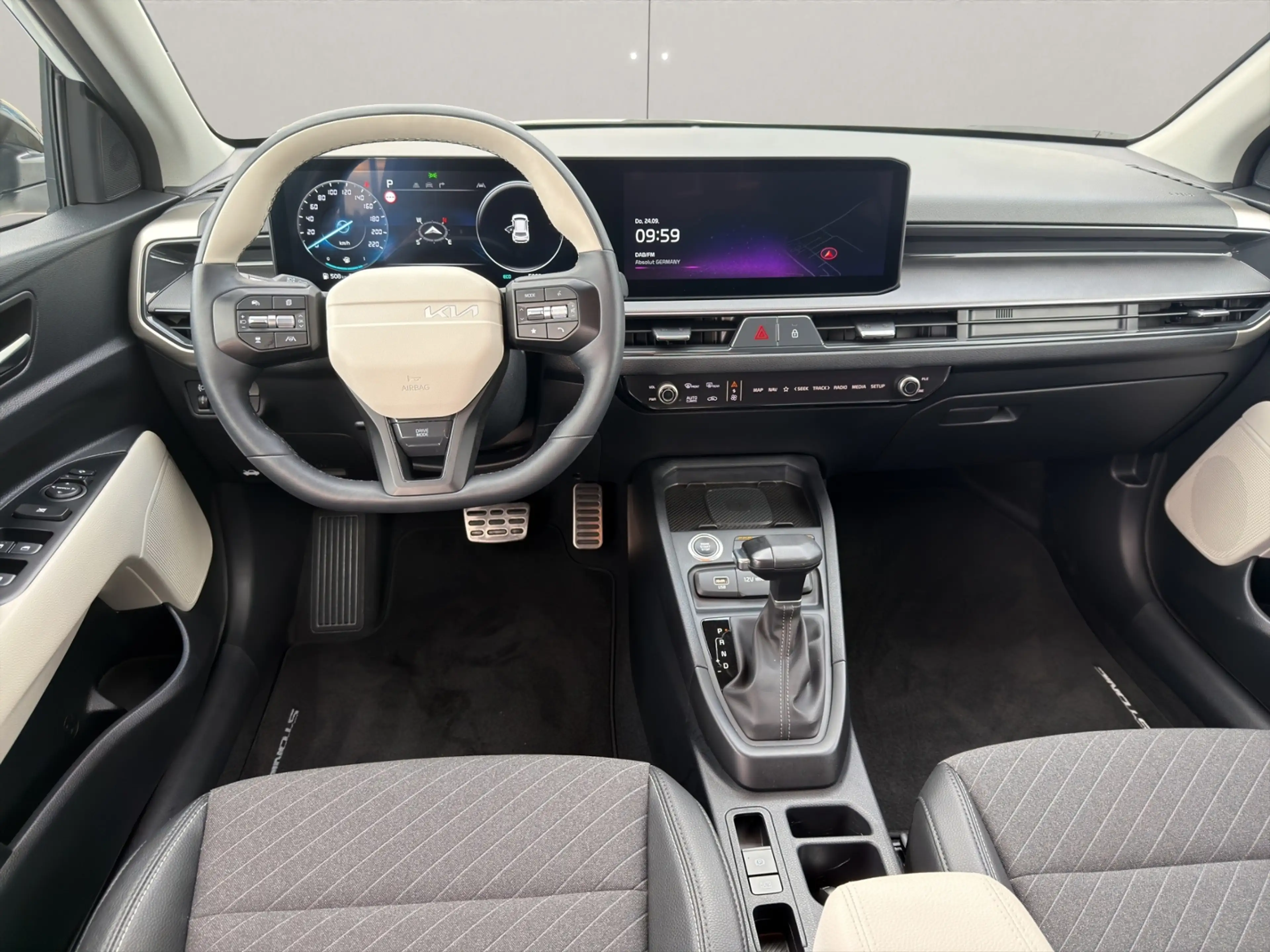 Kia Stonic 1.0 T-GDI, GT-Line, DCT — photo 12