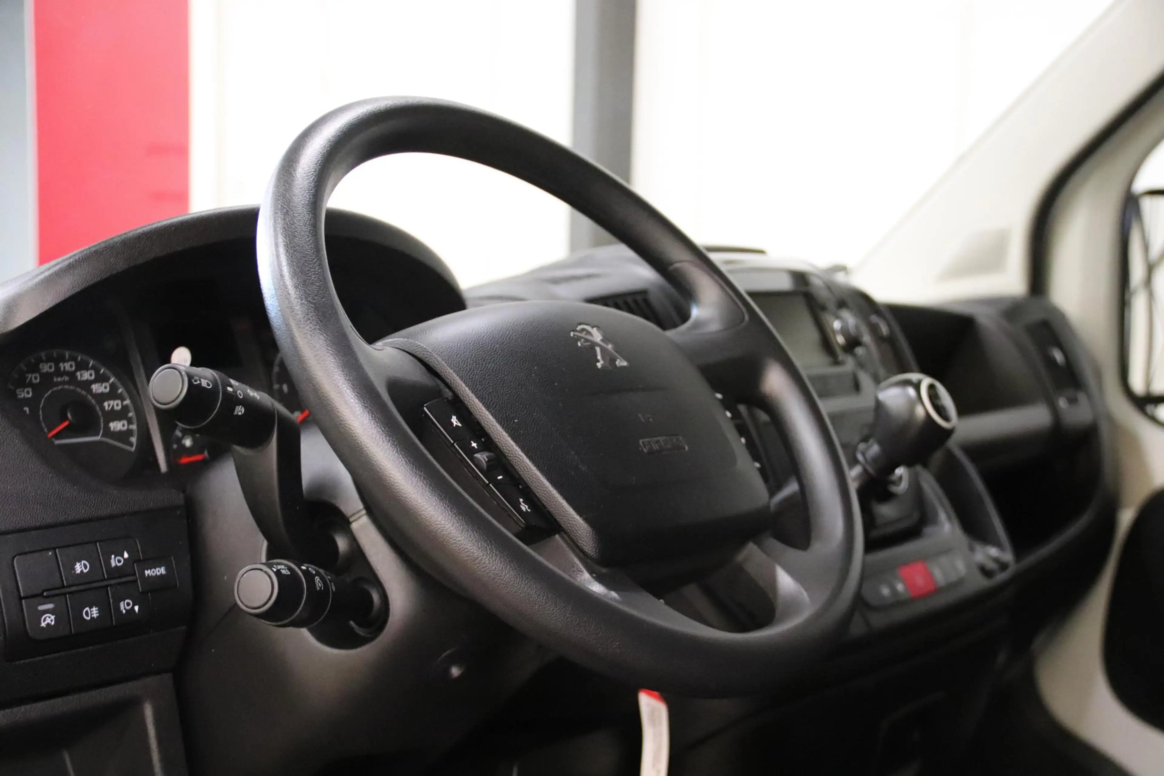 Peugeot Boxer 2.2 BlueHDi L4H2 AIRCO CRUISE CONTOL EURO 6 — photo 7