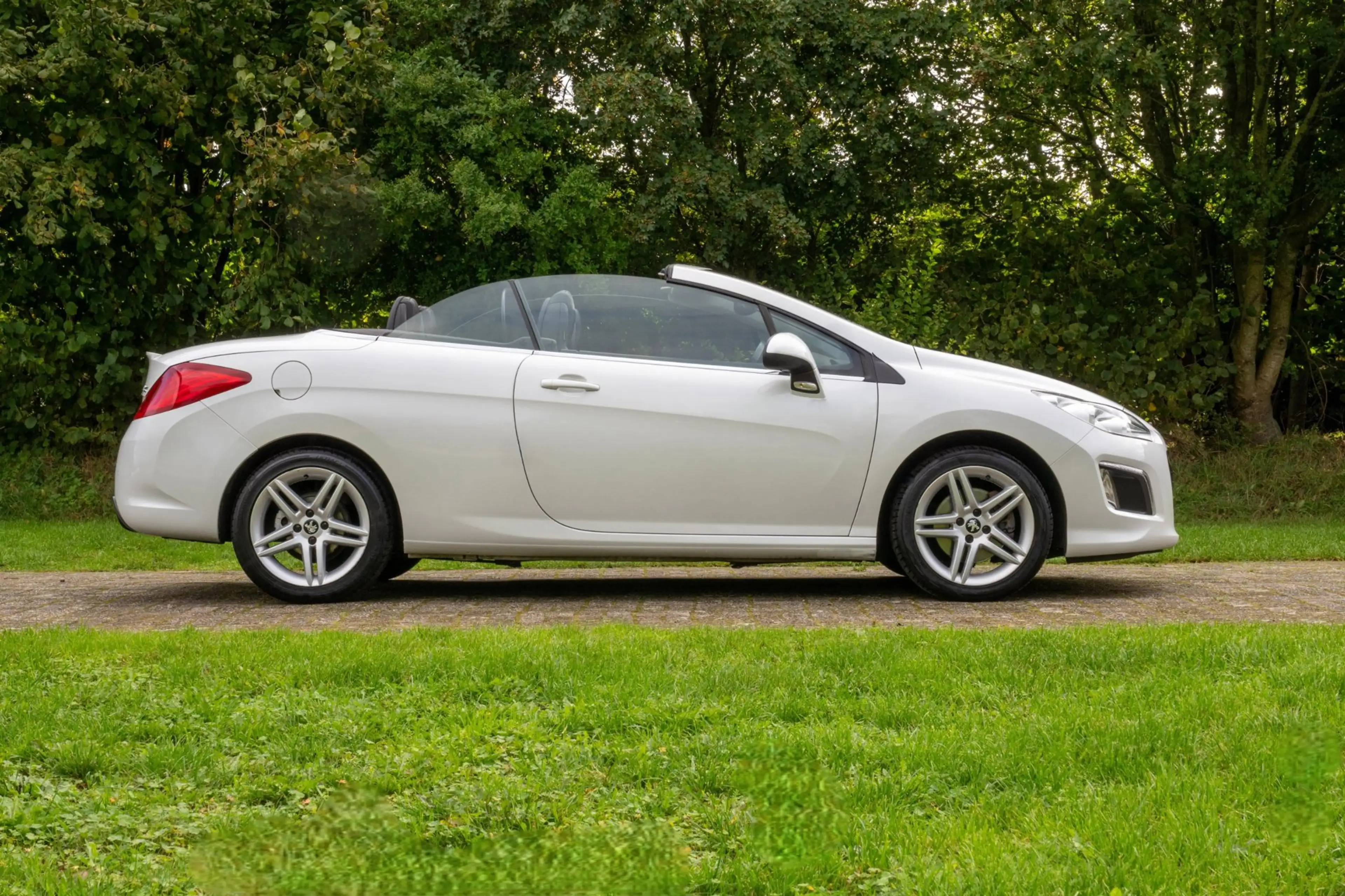 Peugeot 308 CC 1.6 THP Griffe Cabrio +NAP org. NL-auto — photo 7