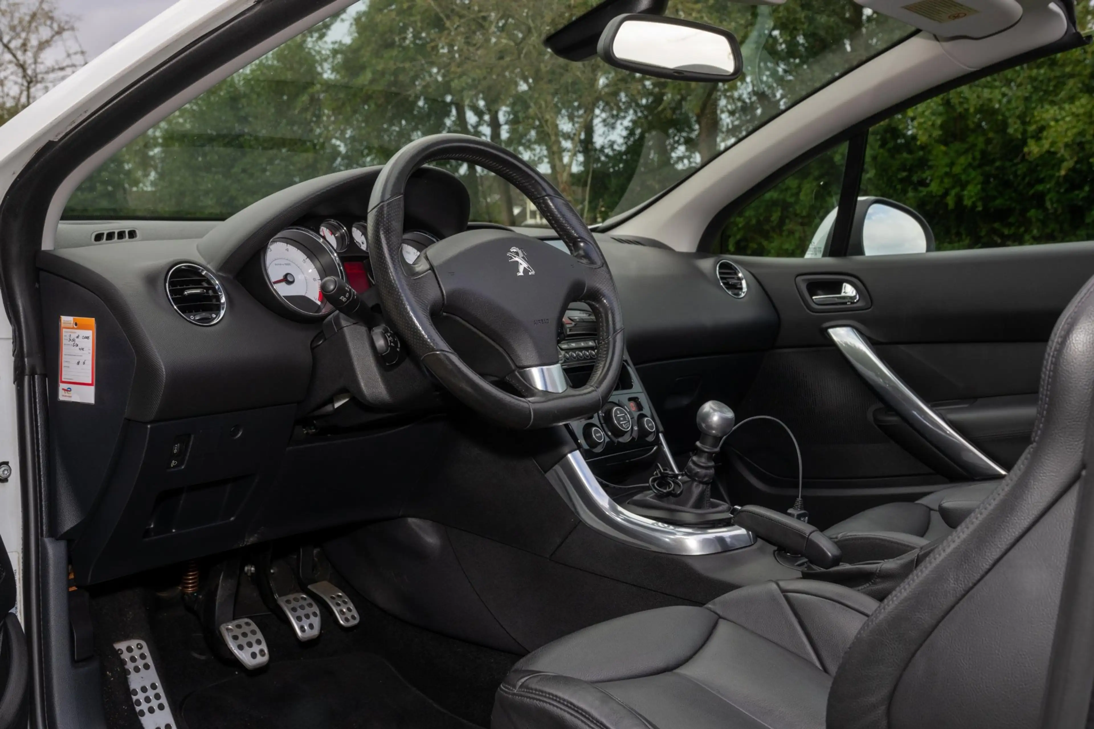 Peugeot 308 CC 1.6 THP Griffe Cabrio +NAP org. NL-auto — photo 14