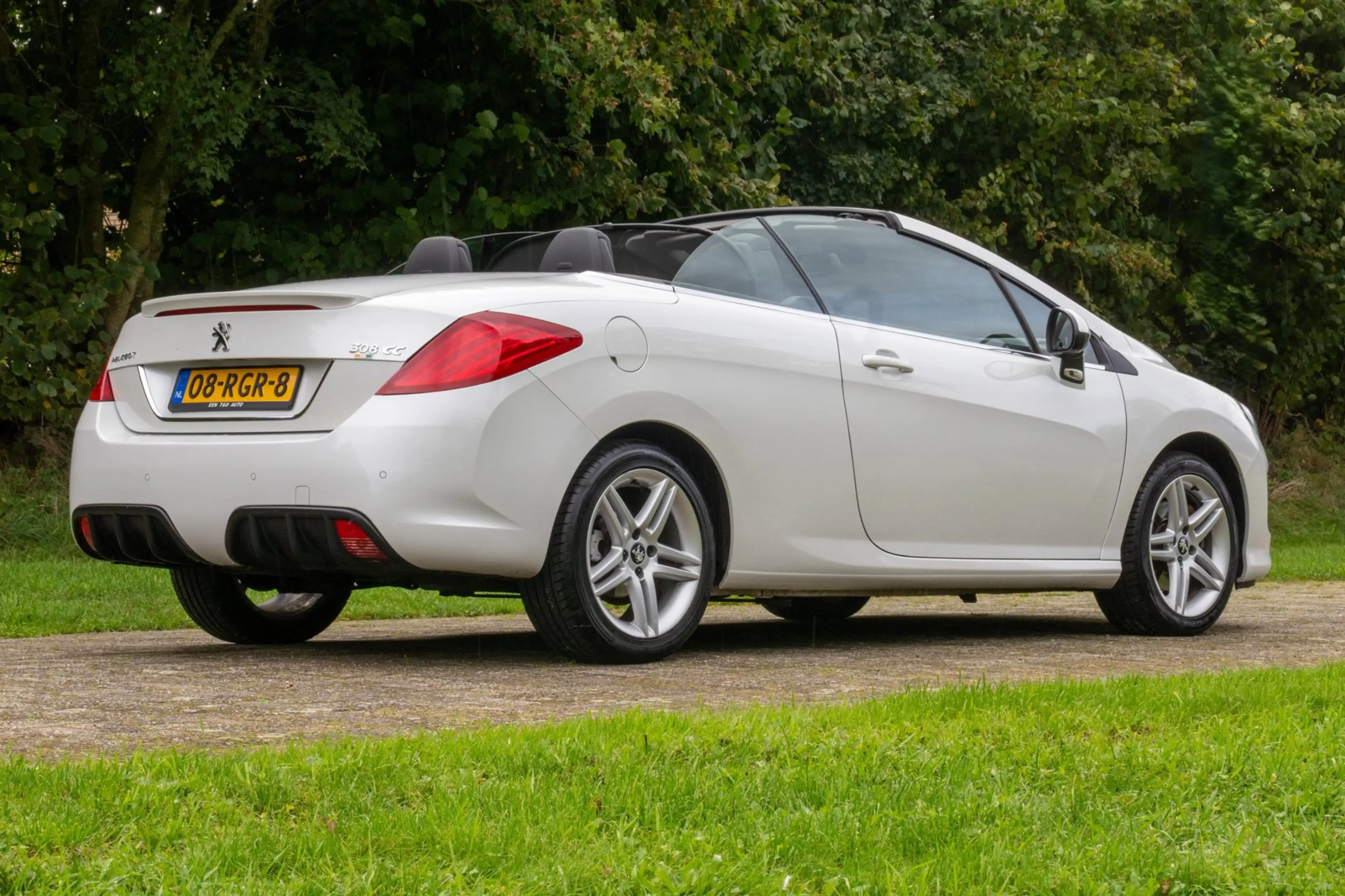 Peugeot 308 CC 1.6 THP Griffe Cabrio +NAP org. NL-auto — photo 6