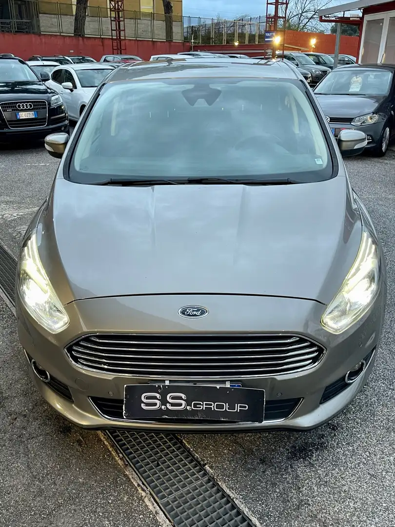 Ford S-Max 2.0 tdci Titanium Business-150cv-7p-unipro-rate-E6 Grigio - 2