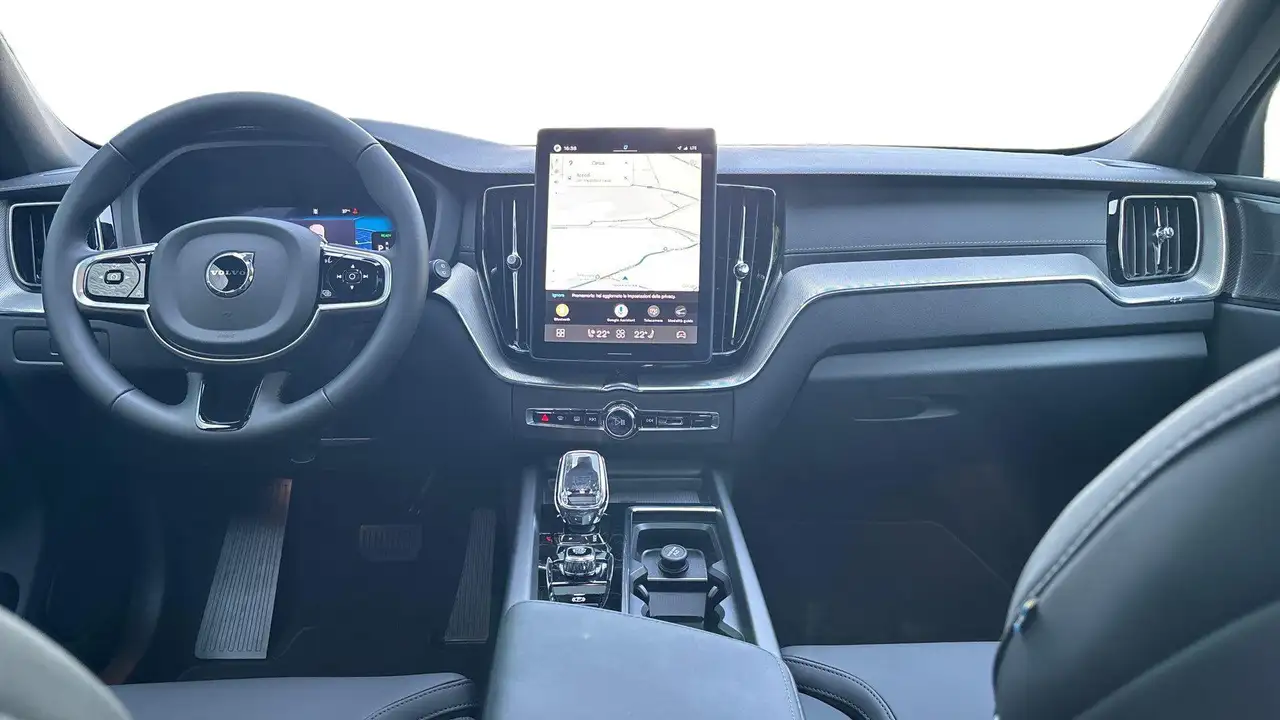 Volvo XC60 2026 — фото 6