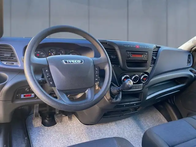 Iveco Daily view 6