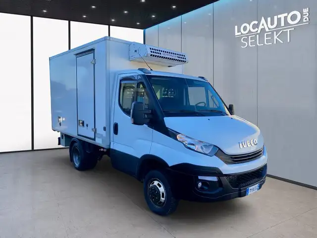 Iveco Daily view 3