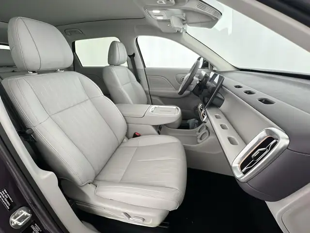 Leapmotor B10 view 18