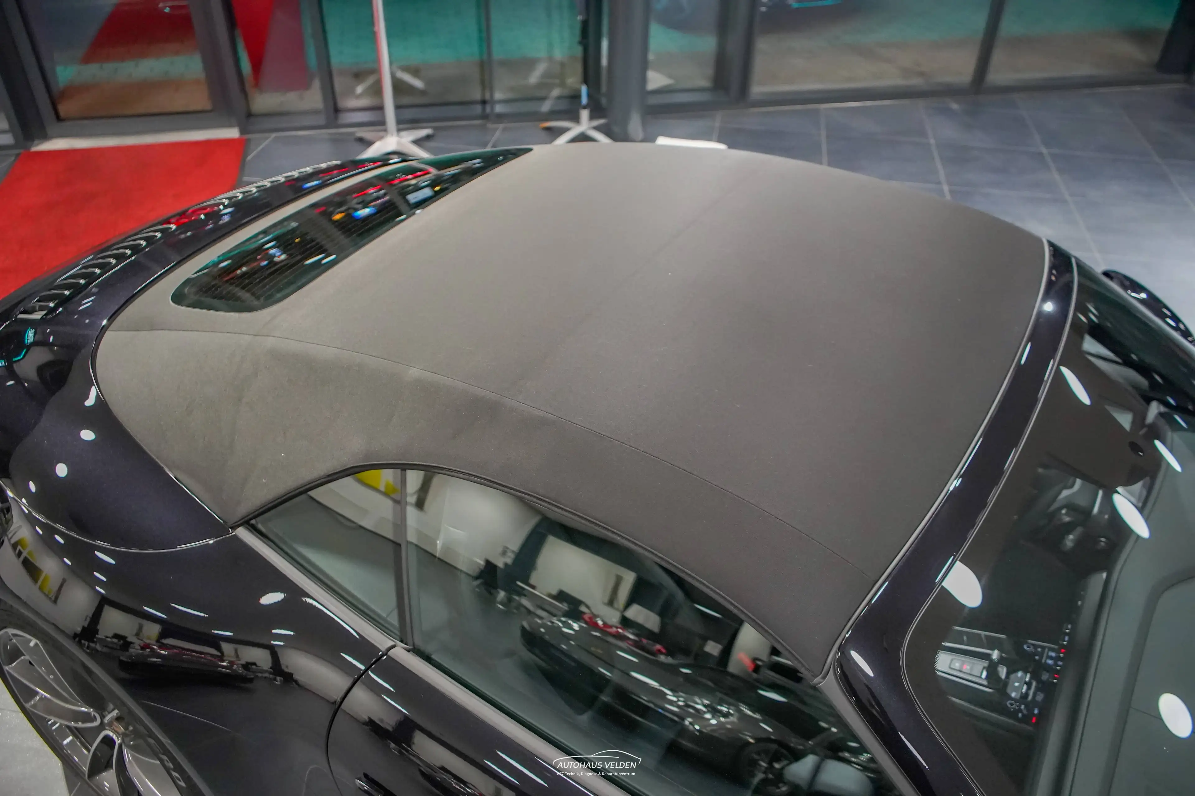 Porsche 992 Carrera Cabriolet Porsche APPROVED 3 Jahre NEU Service NEU — photo 3
