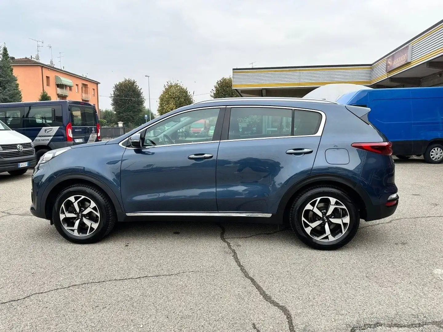 Kia Sportage 1.6 ECOGPL 2WD Energy Blau - 2