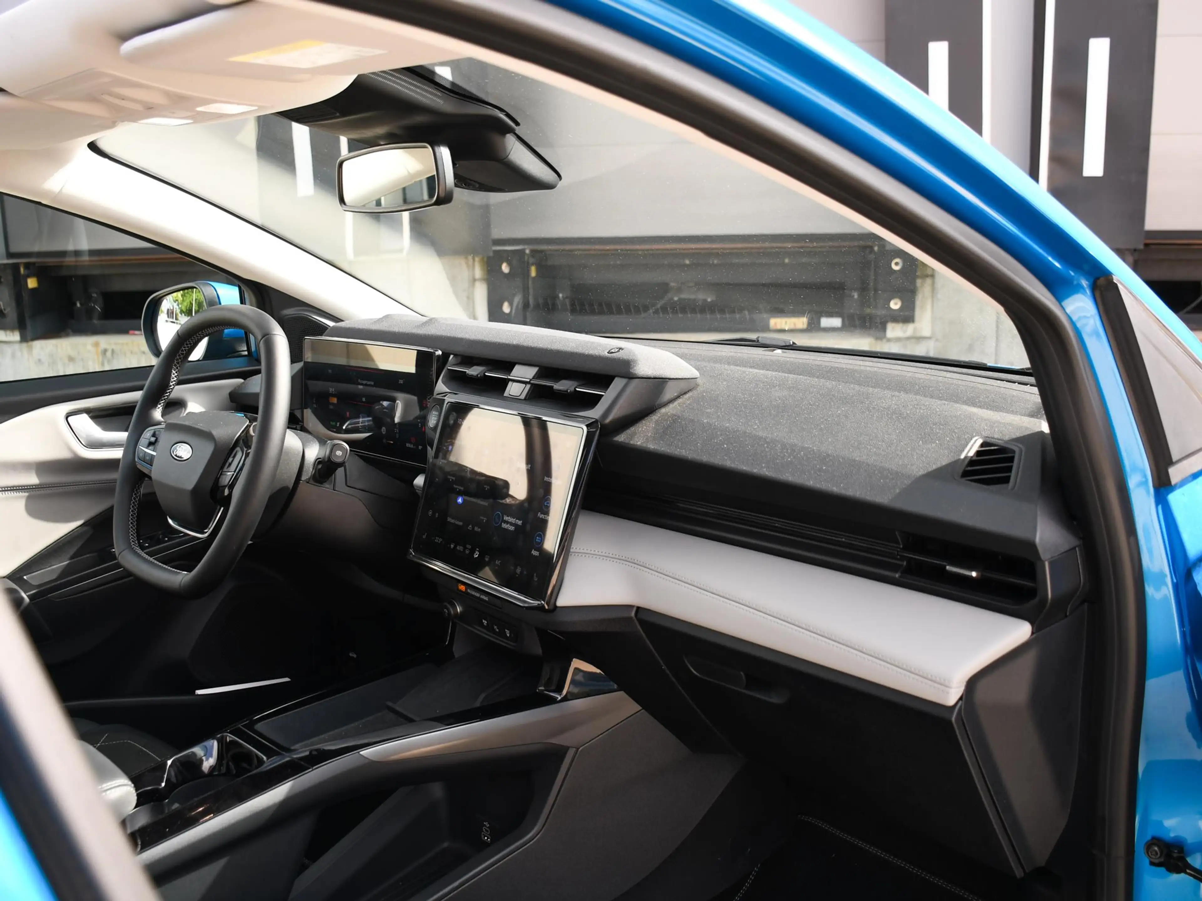 Ford Puma Gen-E Premium 44 kWh 168pk Automaat SCHUIF-DAK | 18''LM — photo 11