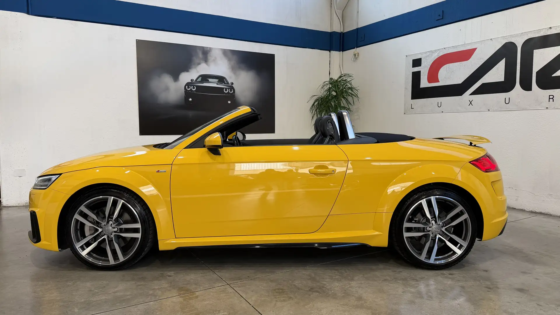 Audi TT Roadster 45 2.0  245cv tfsi quattro s-tronic Giallo - 1