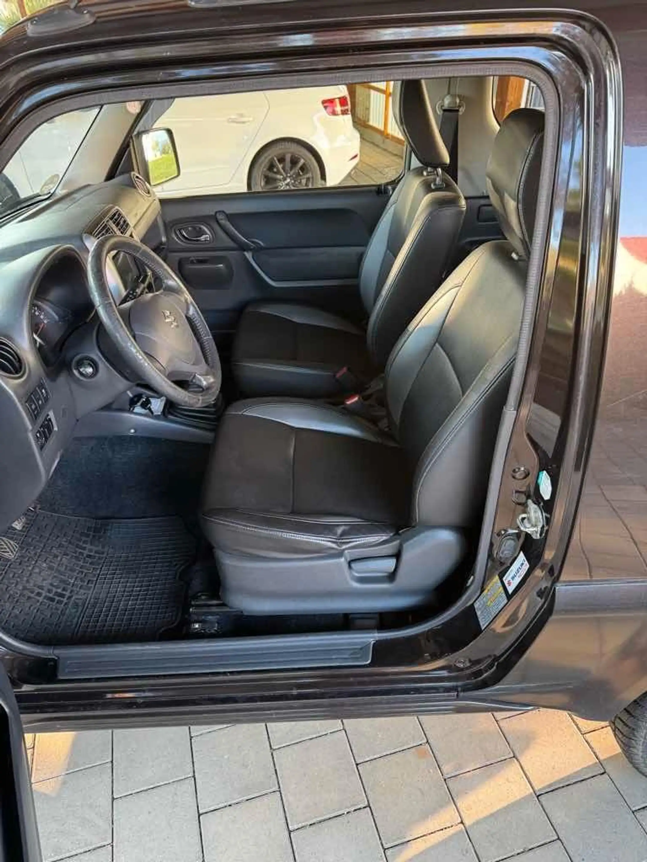 Suzuki Jimny 1.3 ALLGRIP Style Ranger — photo 7
