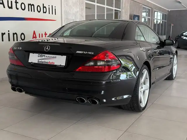 Mercedes-Benz SL view 4