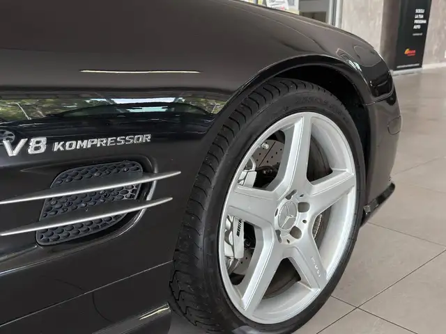 Mercedes-Benz SL view 15