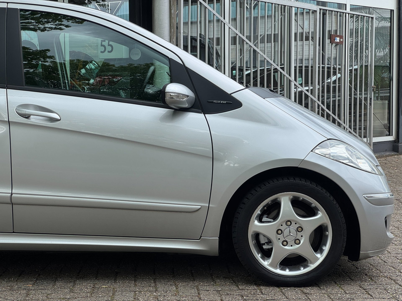 Mercedes-Benz A 150 A150 Polar STAR Automaat NWE APK 5drs hoge instap — photo 19