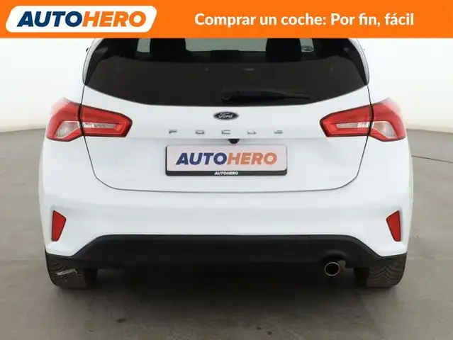 Ford Focus view 5