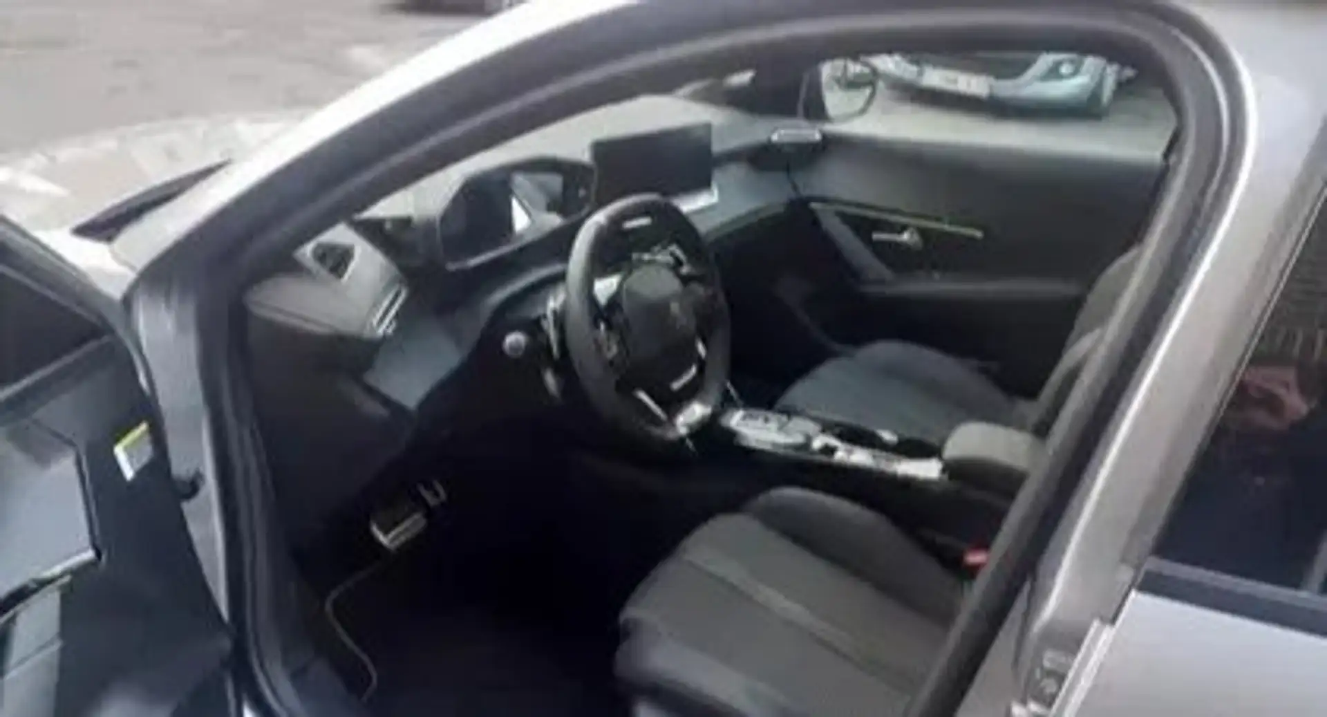 Peugeot 208 208 PureTech 100 EAT8 Allure - 2