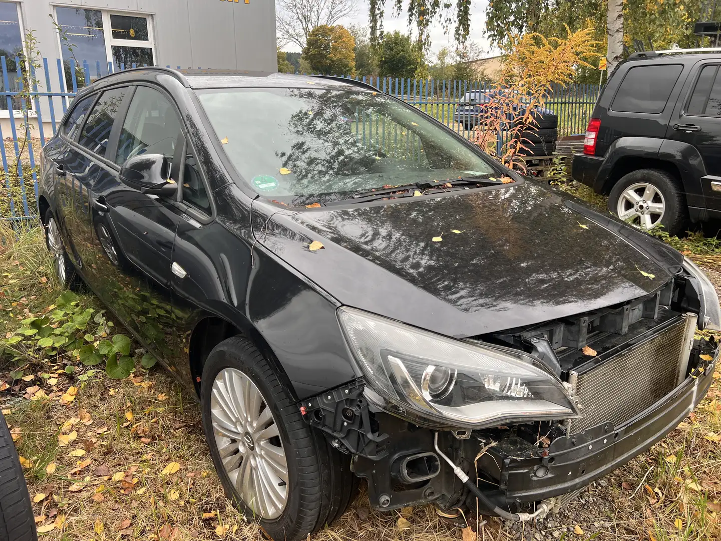 Opel Astra Innovation, Motorschaden Noir - 2