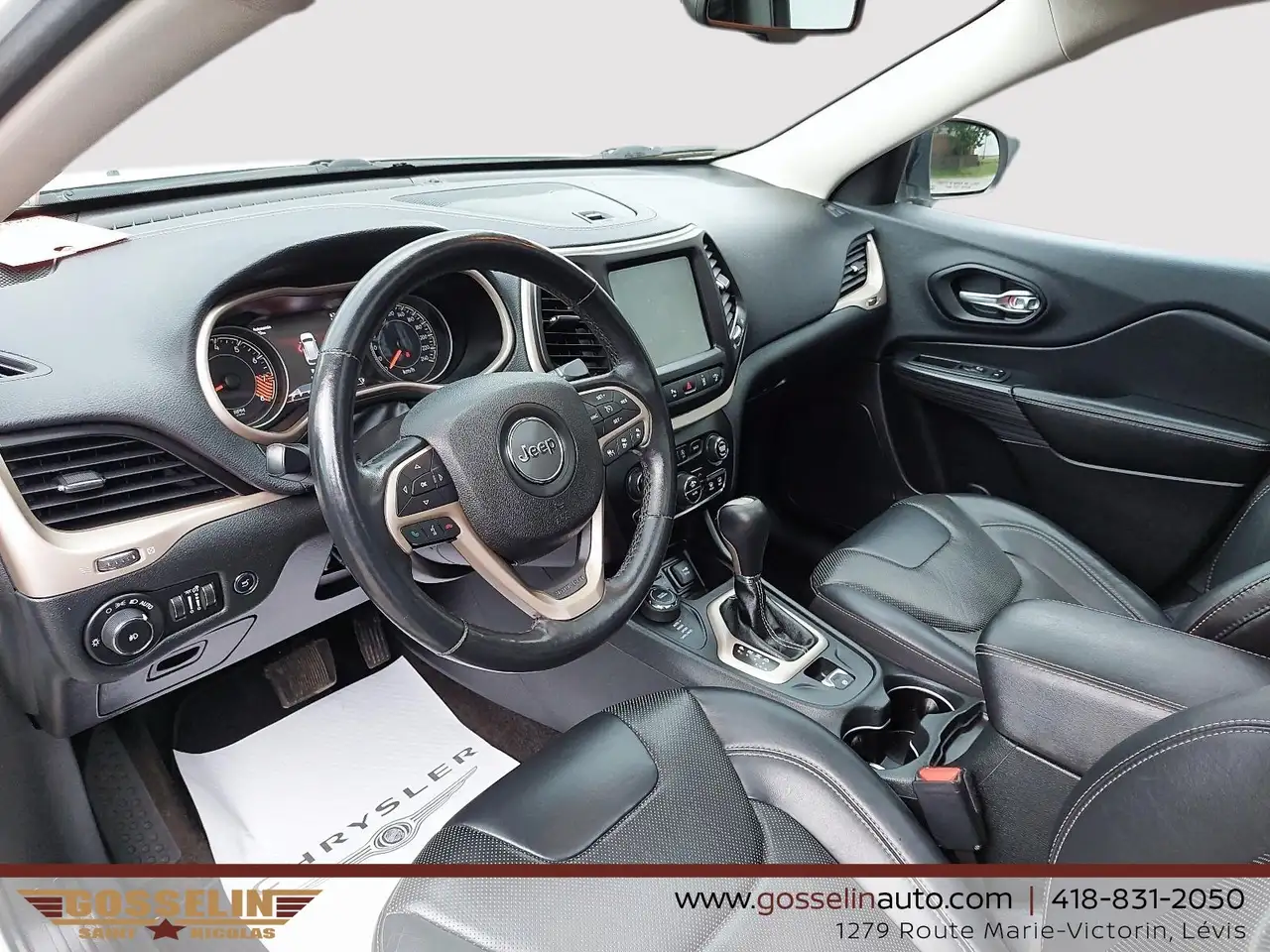 Jeep Cherokee снимка Jeep Cherokee