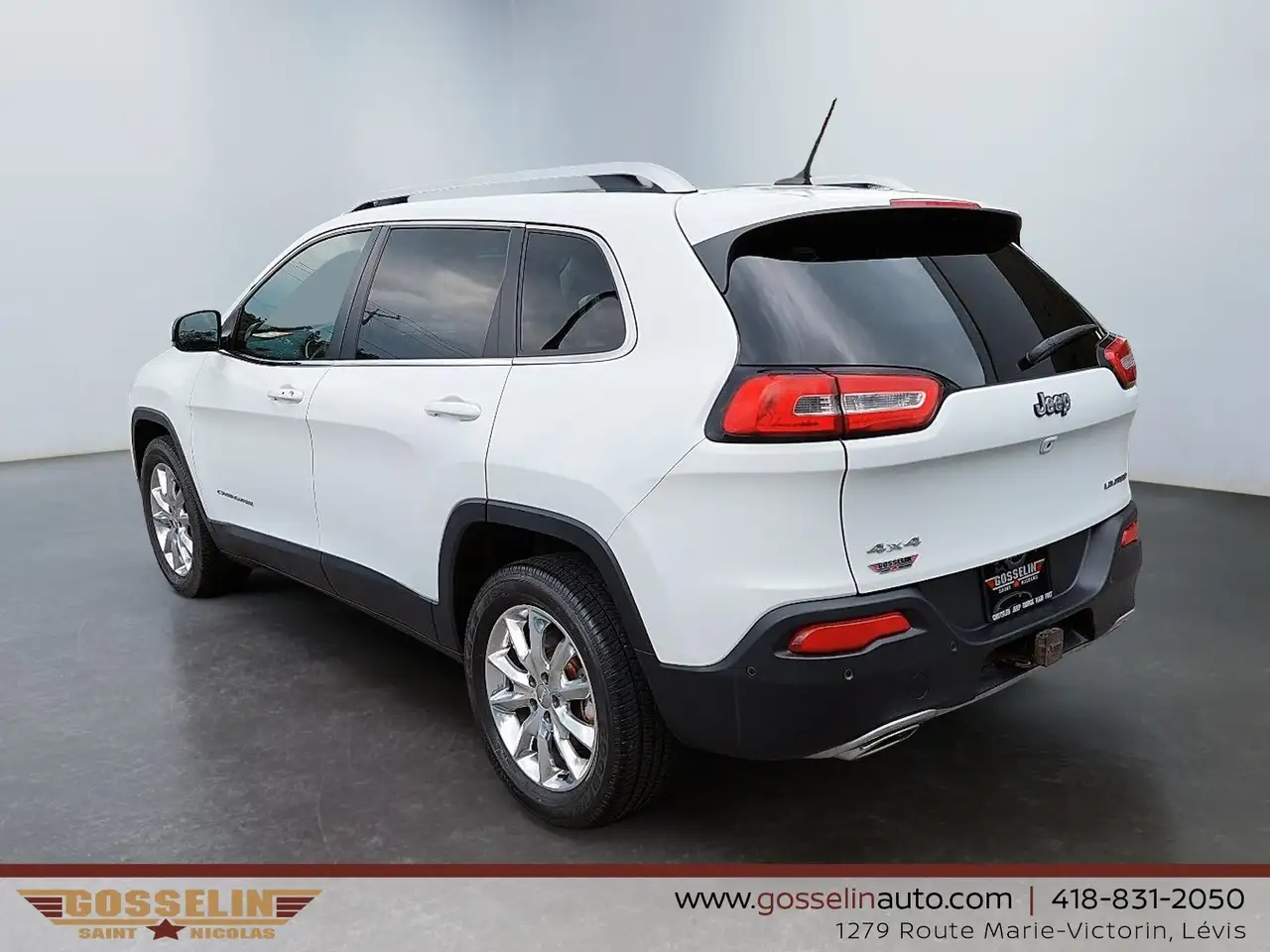 Jeep Cherokee снимка Jeep Cherokee