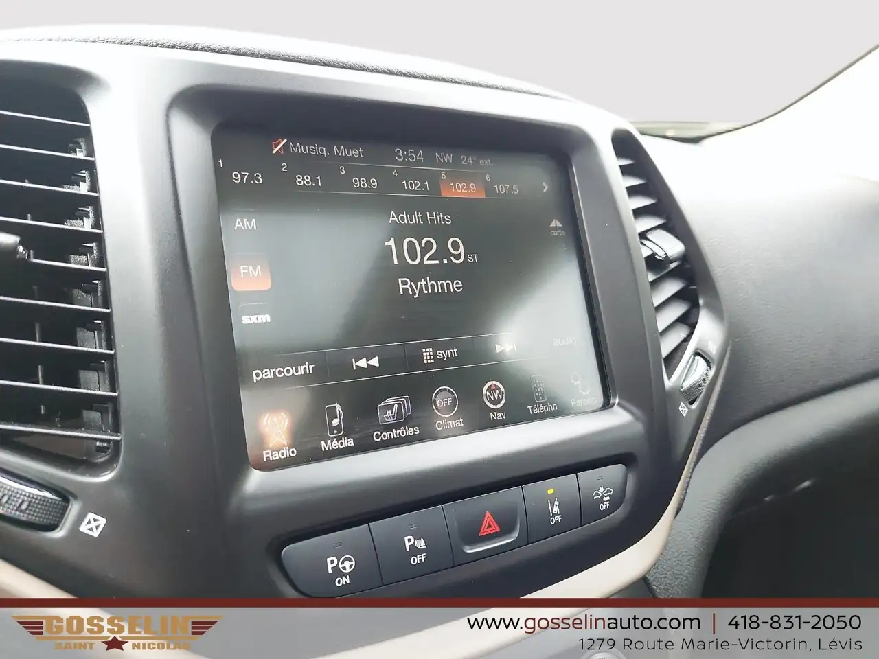 Jeep Cherokee снимка Jeep Cherokee