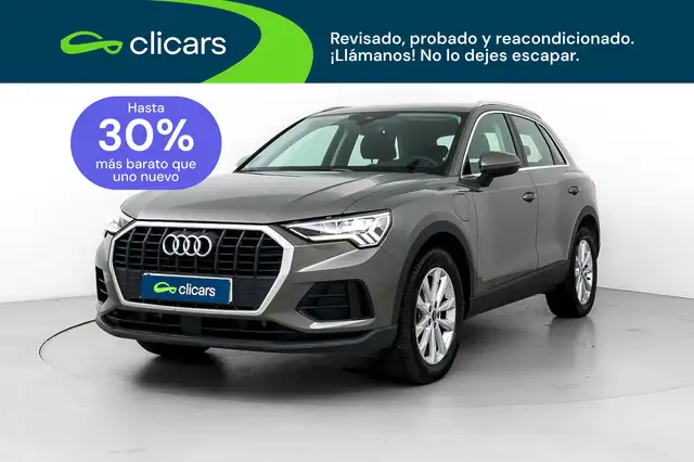 Audi Q3 main image