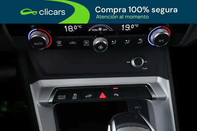 Audi Q3 view 29