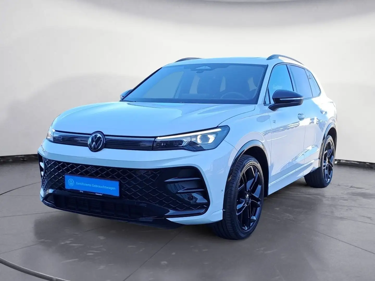 Volkswagen Tiguan 2.0 TDI DSG 4Motion R-Line AHK Pano Leder Weiß - 2