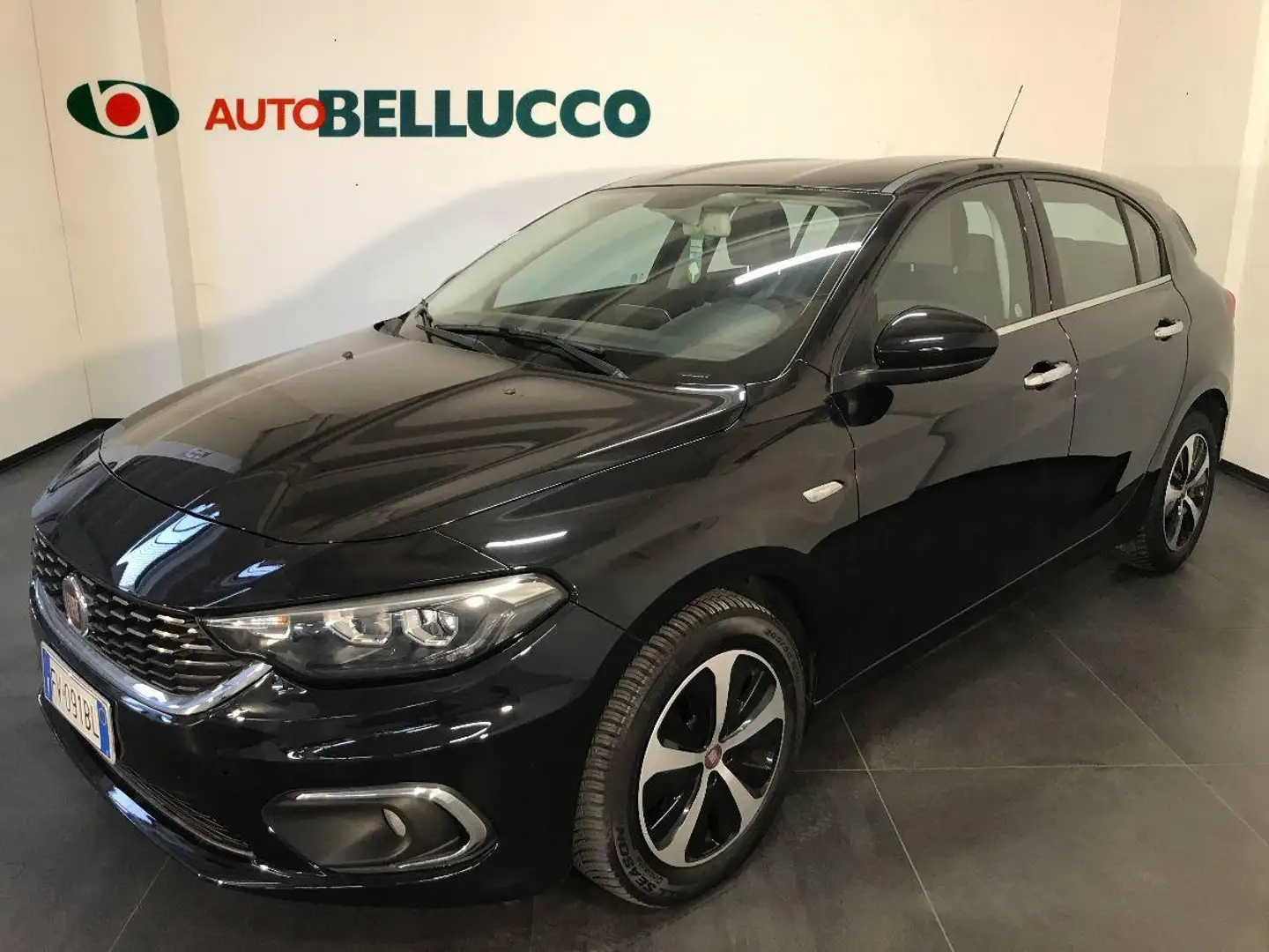 Fiat Tipo 1.6 Mjt S&S 5p. Lounge Nero - 1