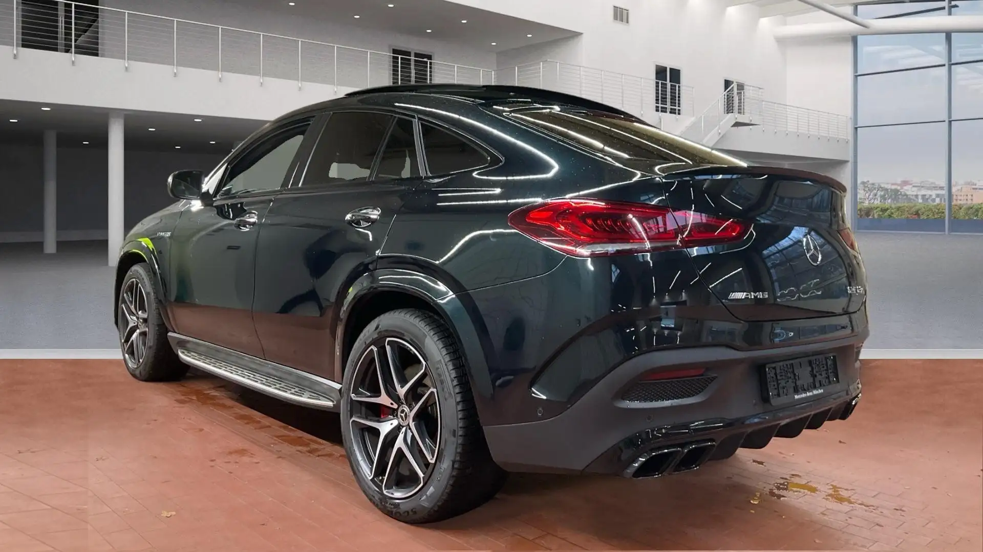 Mercedes-Benz GLE 63 AMG S Coupe Carbon Nappa Burmester 360° Keyless 22" Grün - 2