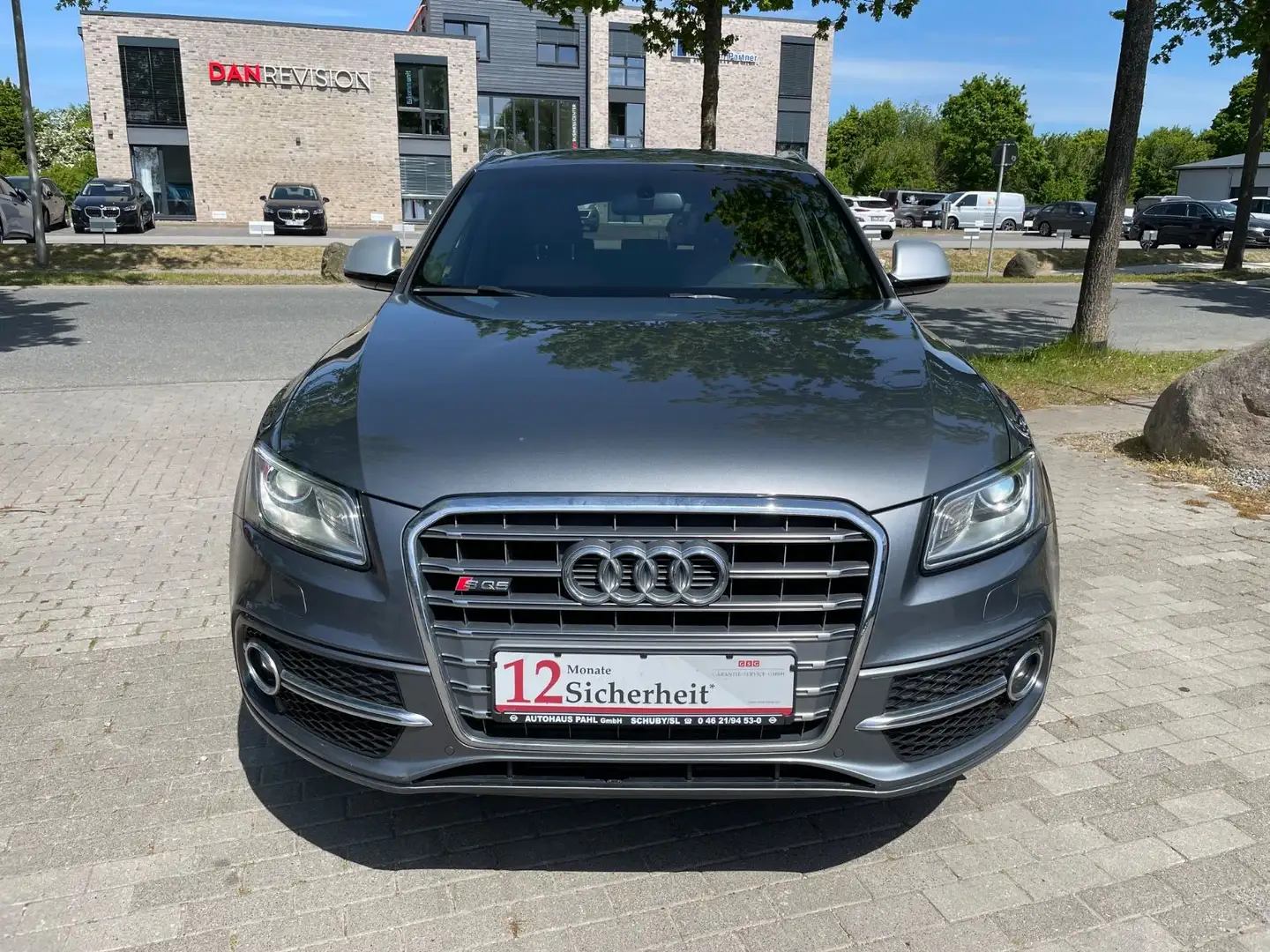 Audi SQ5 3.0 TDI competition quattro Xenon Tempomat Grau - 2