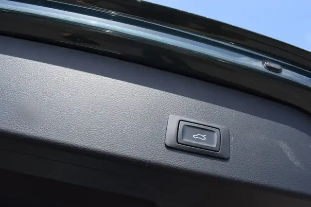 Audi A6 view 20