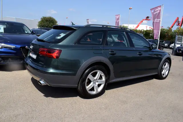 Audi A6 view 10