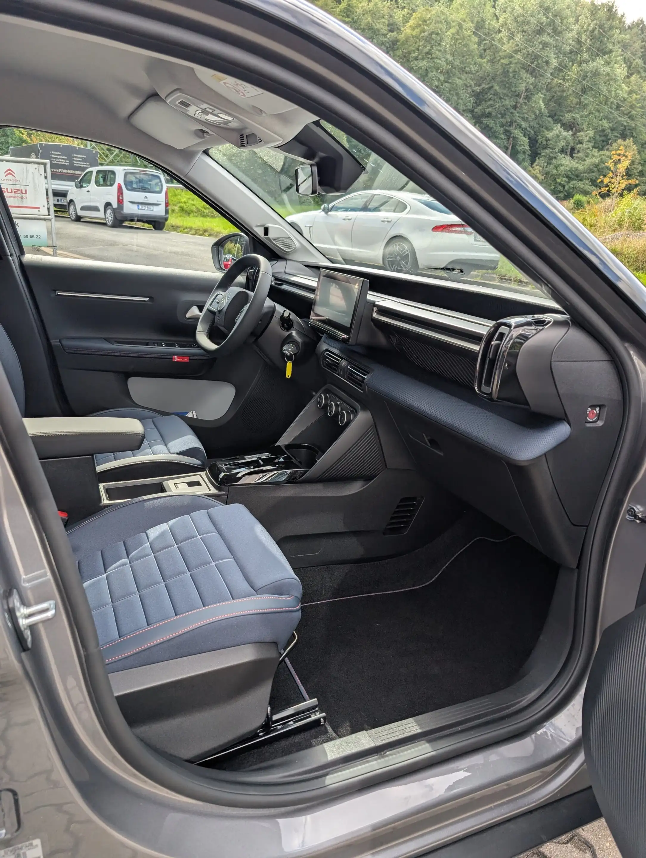 Citroen C3 Hybrid 110 Collection — photo 13