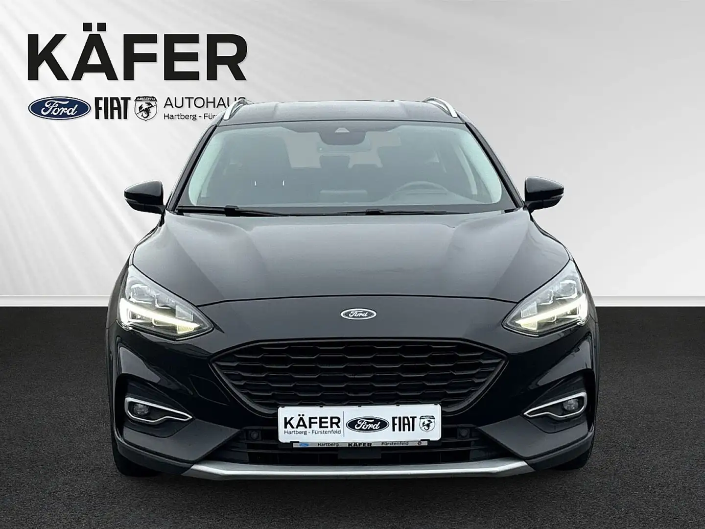 Ford Focus Traveller 1,5 EcoBlue Active X Aut. Schwarz - 2