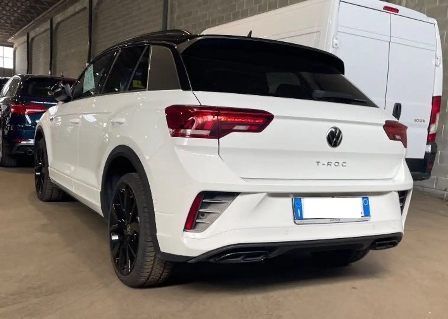 Volkswagen T-Roc 1.5 TSI DSG/R-LINE/19"/ADAS/CAMERA/LED/KEYLESS/IVA Bianco - 2