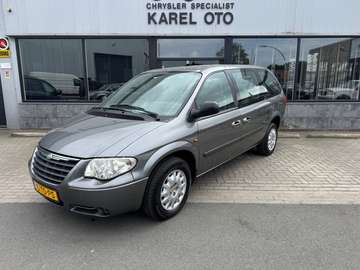 3.3i V6 SE Luxe Stow 'n Go