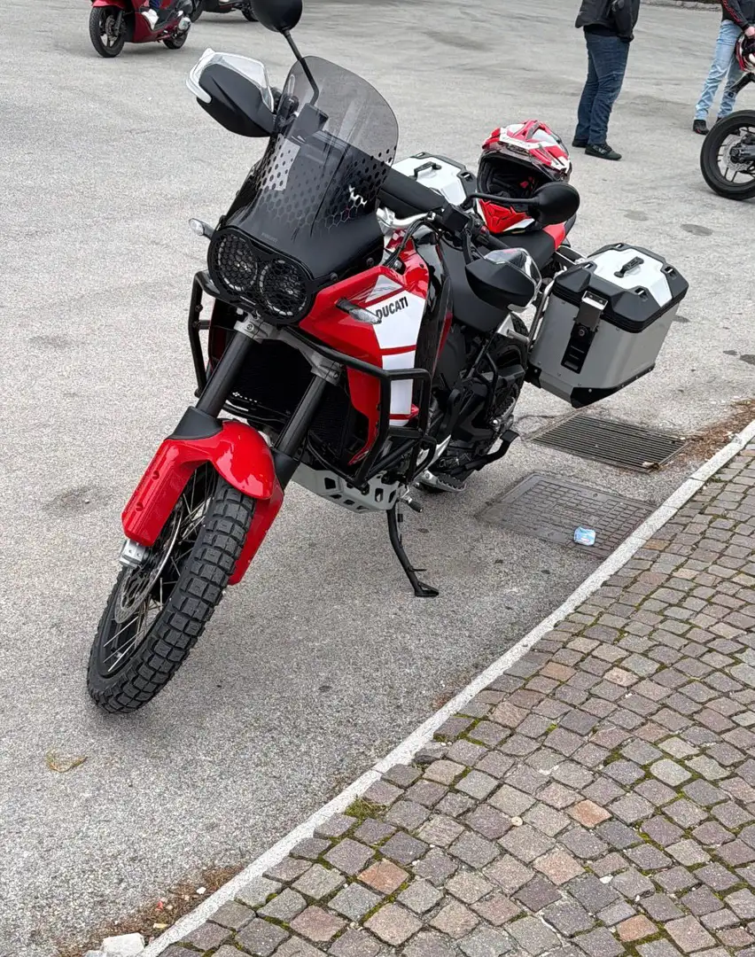 Ducati DesertX Discovery Rojo - 2