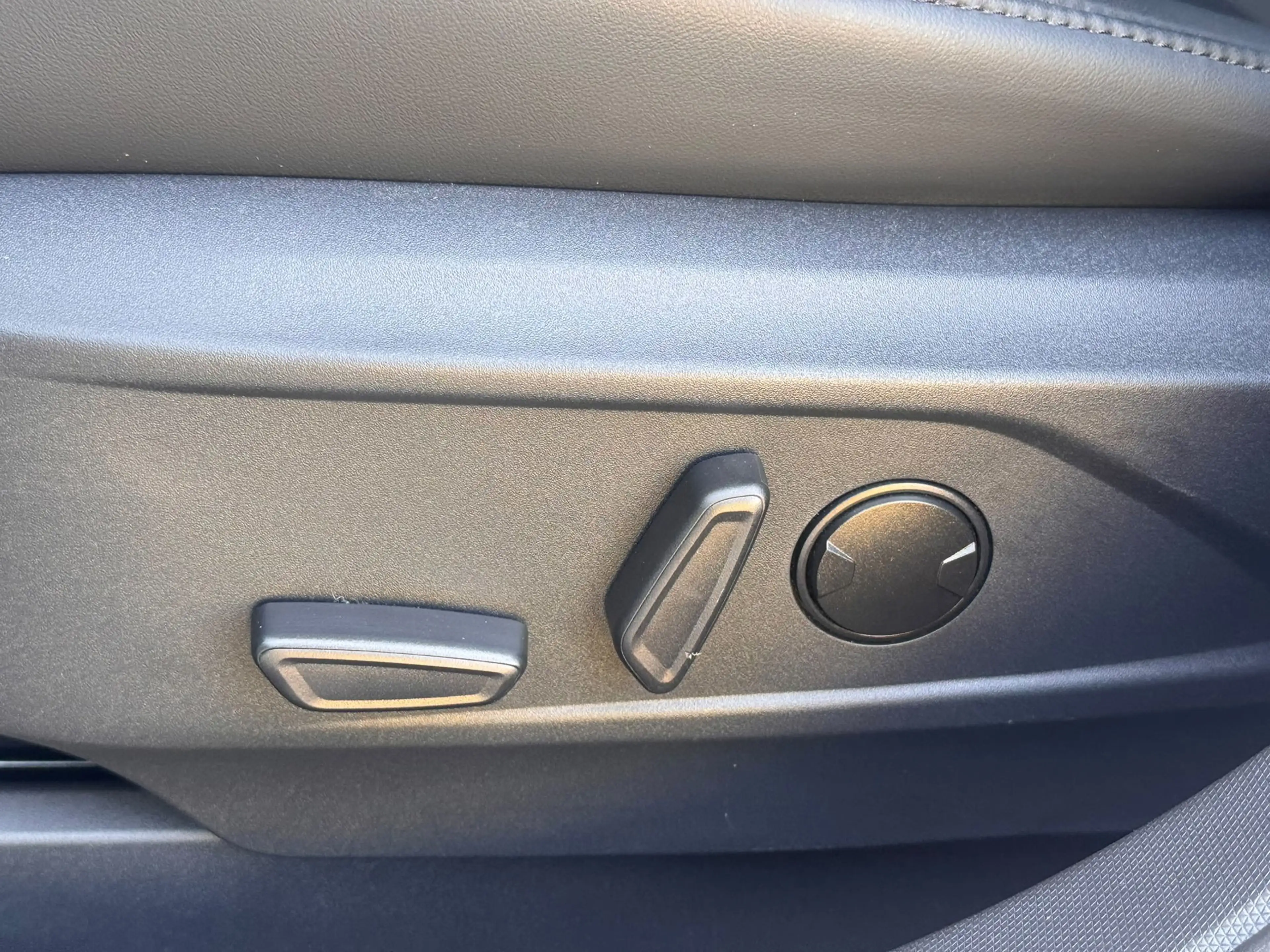 Ford Mustang Mach-E Extended RWD 98 kWh SOH 93.6% l B&O l PANO l 360 C — photo 16