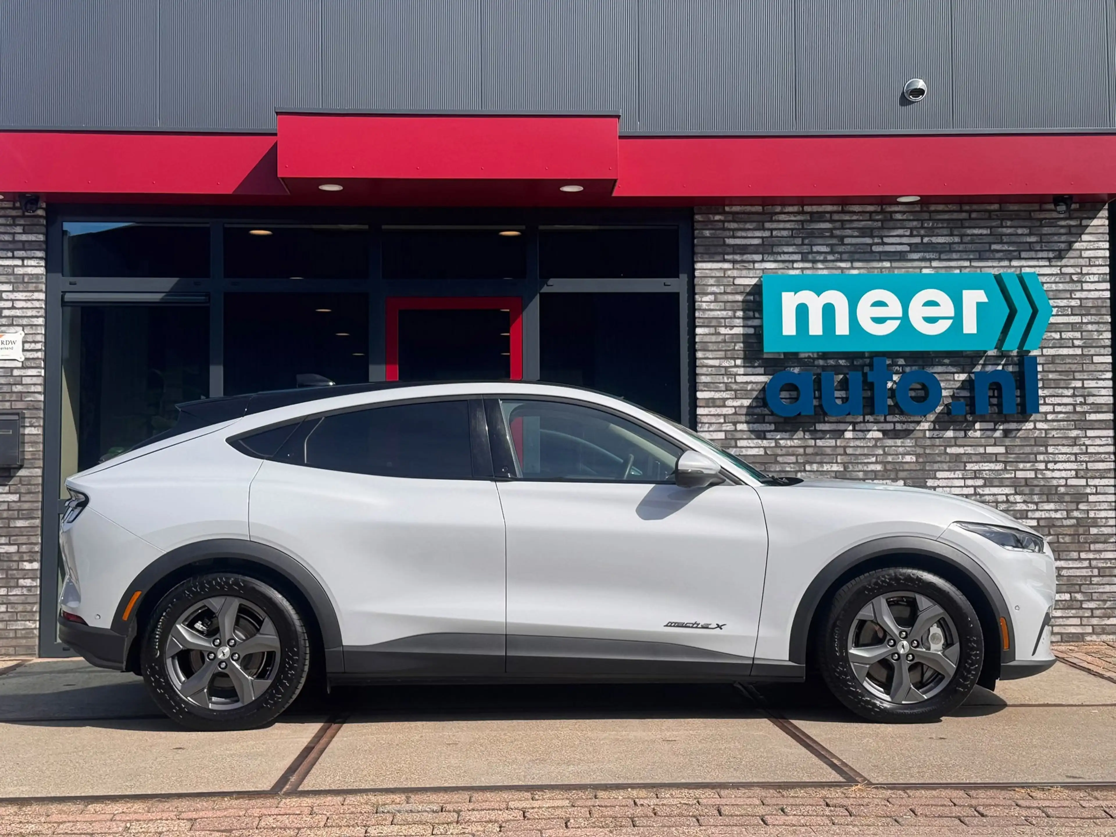 Ford Mustang Mach-E Extended RWD 98 kWh SOH 93.6% l B&O l PANO l 360 C — photo 27