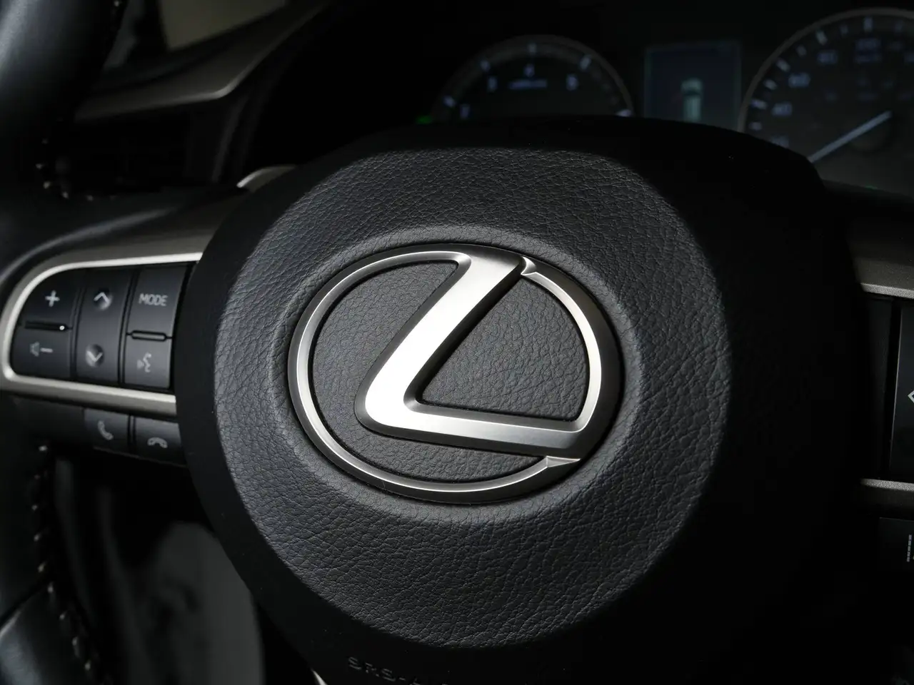 Lexus RX снимка Lexus RX