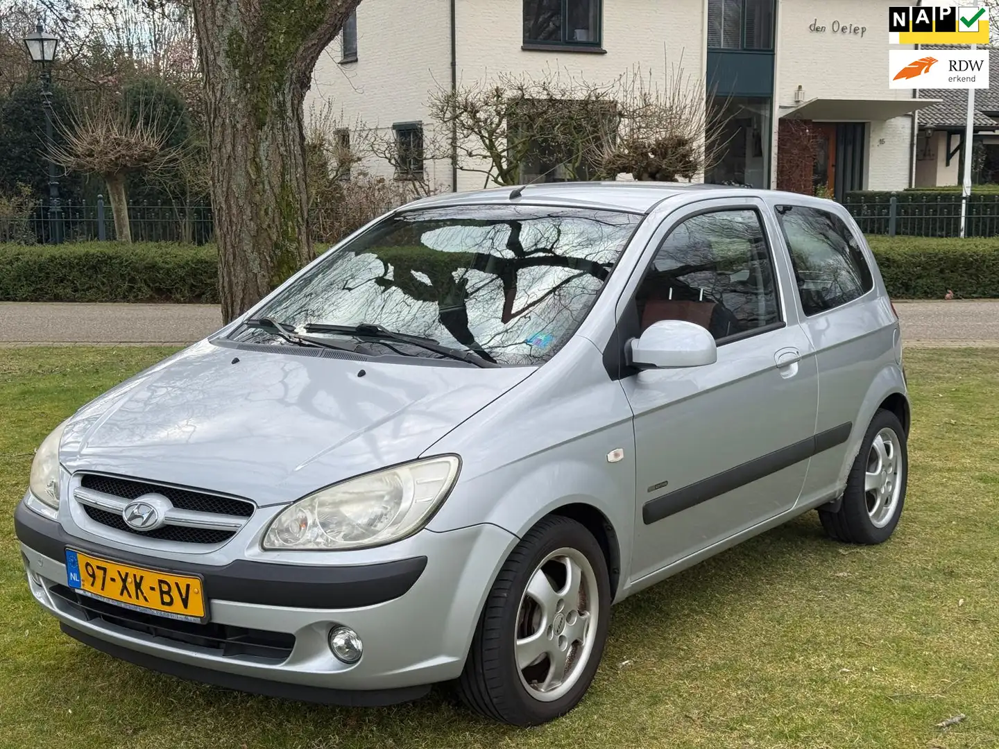 Hyundai Getz 1.4i First Edition Airco 2 SL CV 1 JR APK Grijs - 1