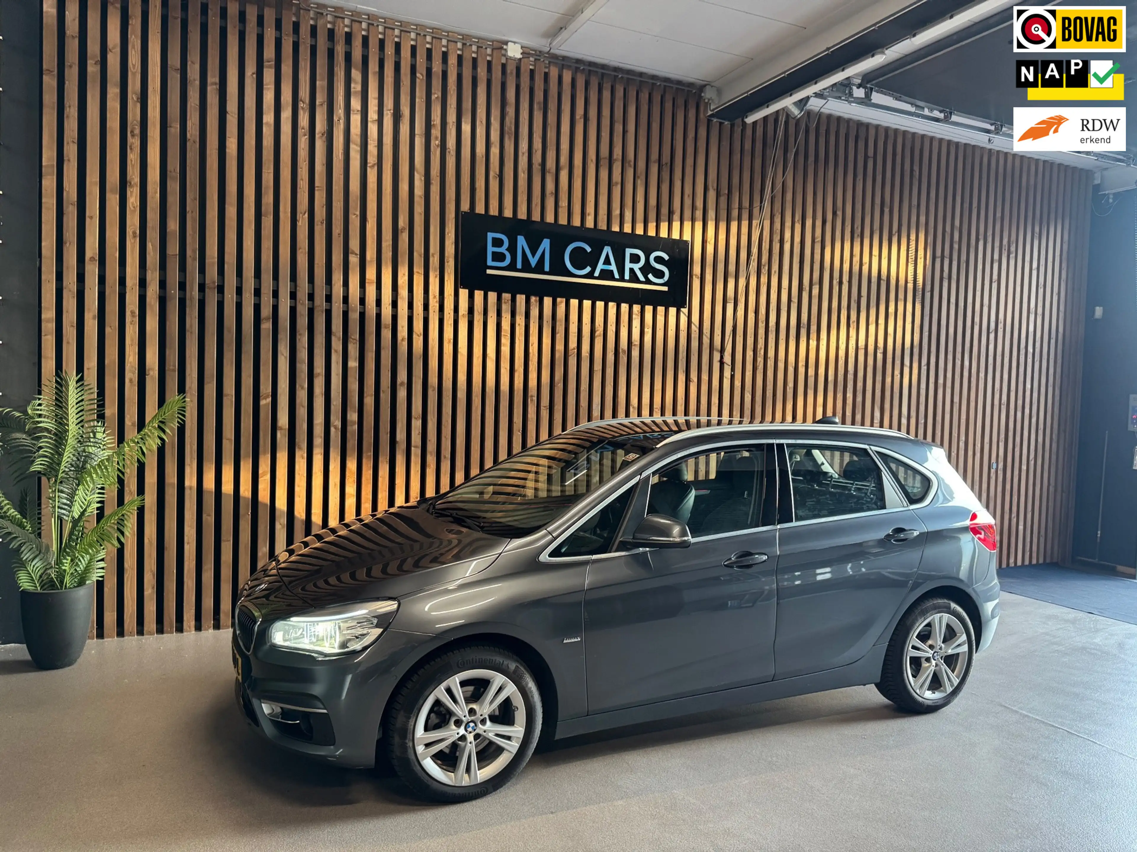 BMW 216 2-serie Active Tourer 216d Corporate Lease Executi