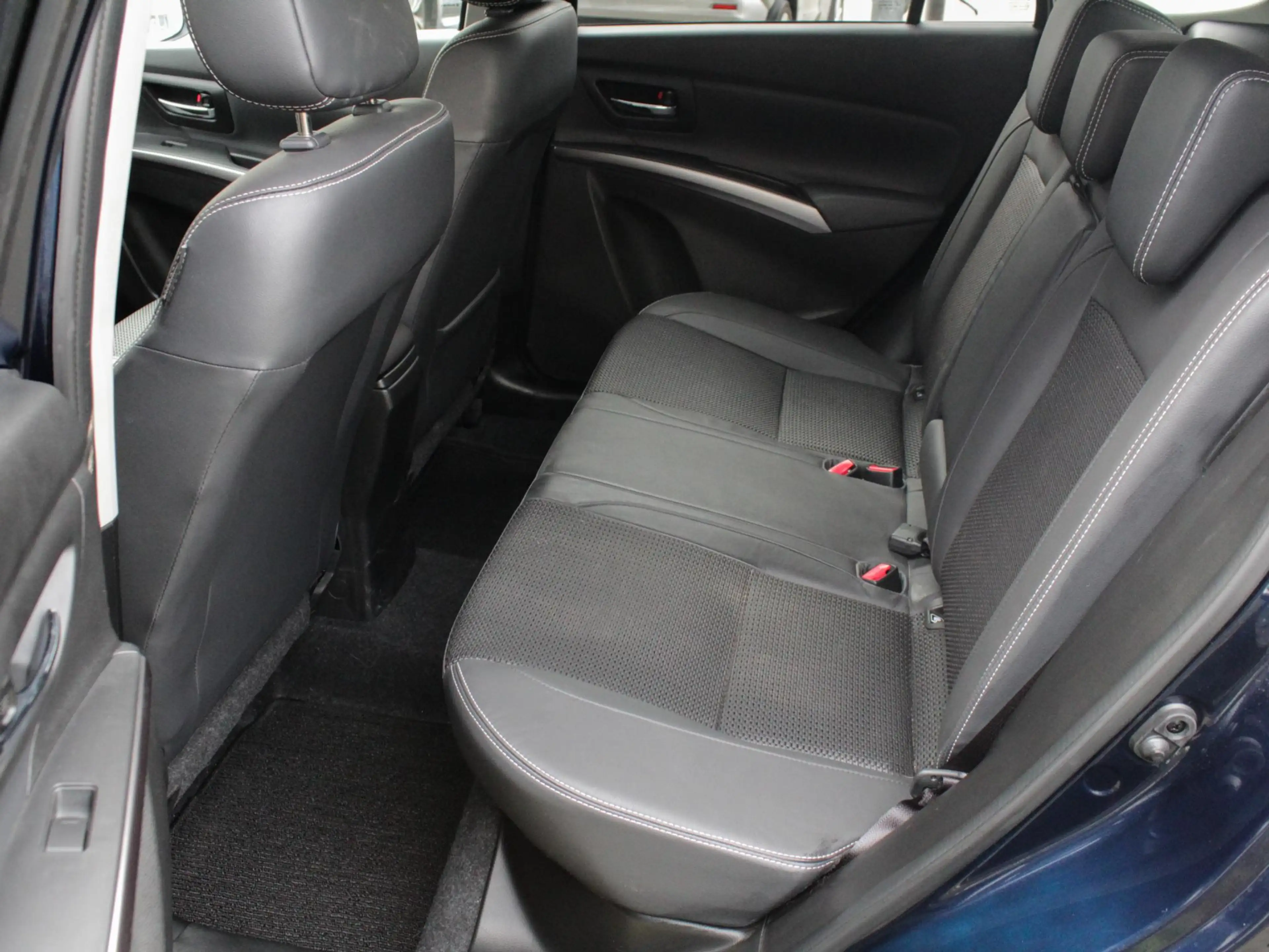 Suzuki S-Cross 1.5 Hybrid Style Automaat | Navi | Adap. Cruise | — photo 7