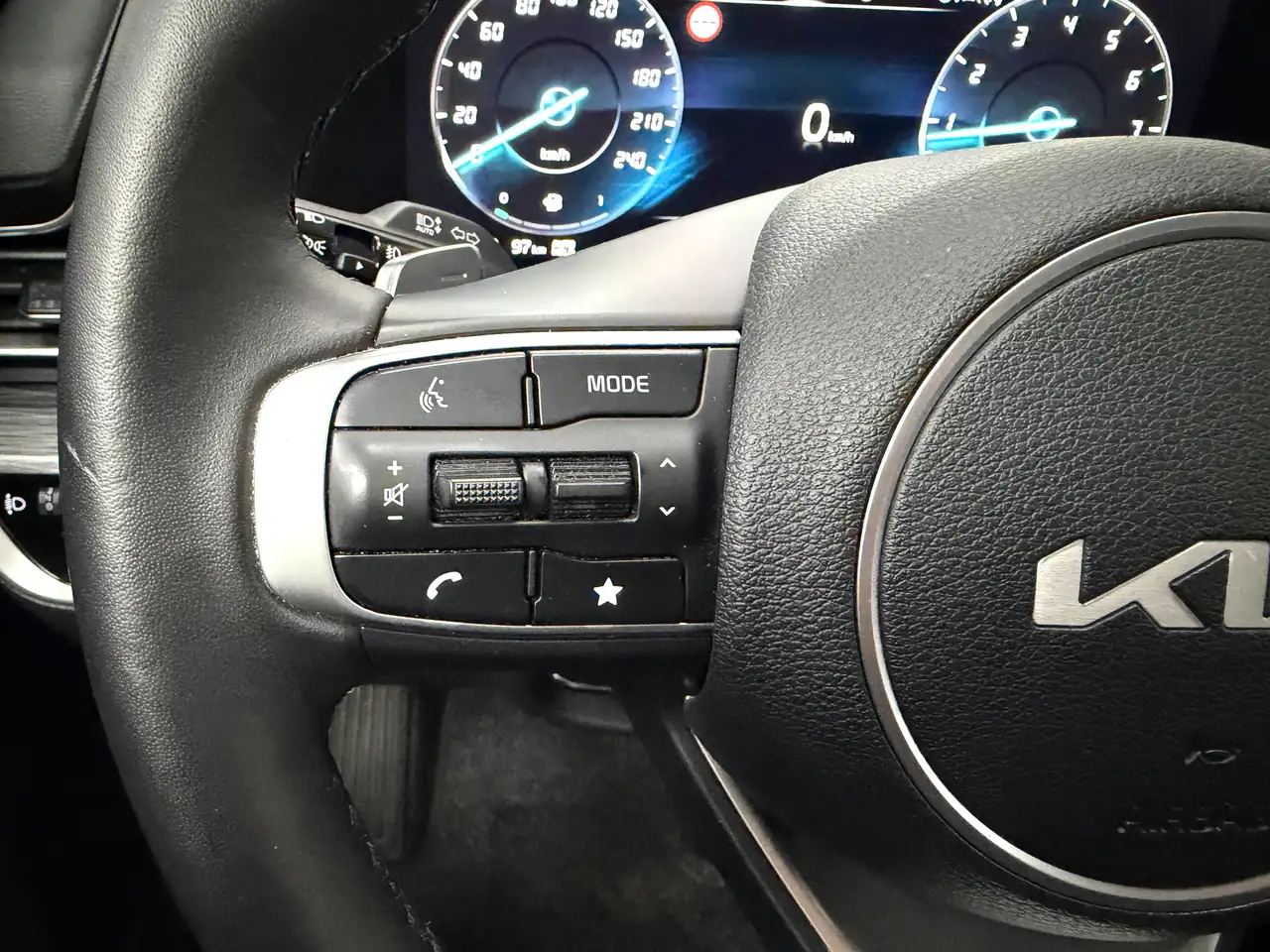 Kia Sportage Sportage 1.6 T-GDi MHEV DCT CAMERA*NAVI*DAB*CARLPLAY*ACC*LED*KEYLESS*TREKHAAK 24