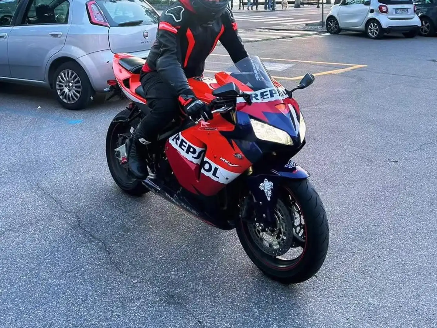 Honda CBR 600 RR Arancione - 2