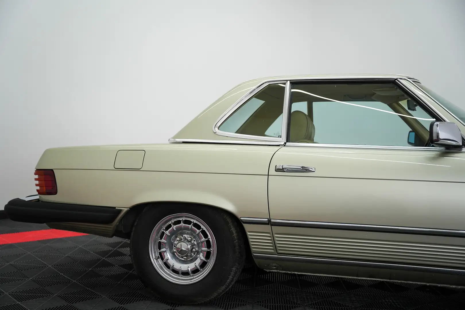 Mercedes-Benz SL 380 SL380*OLDTIMER*Ö-Zulassung* Beige - 2