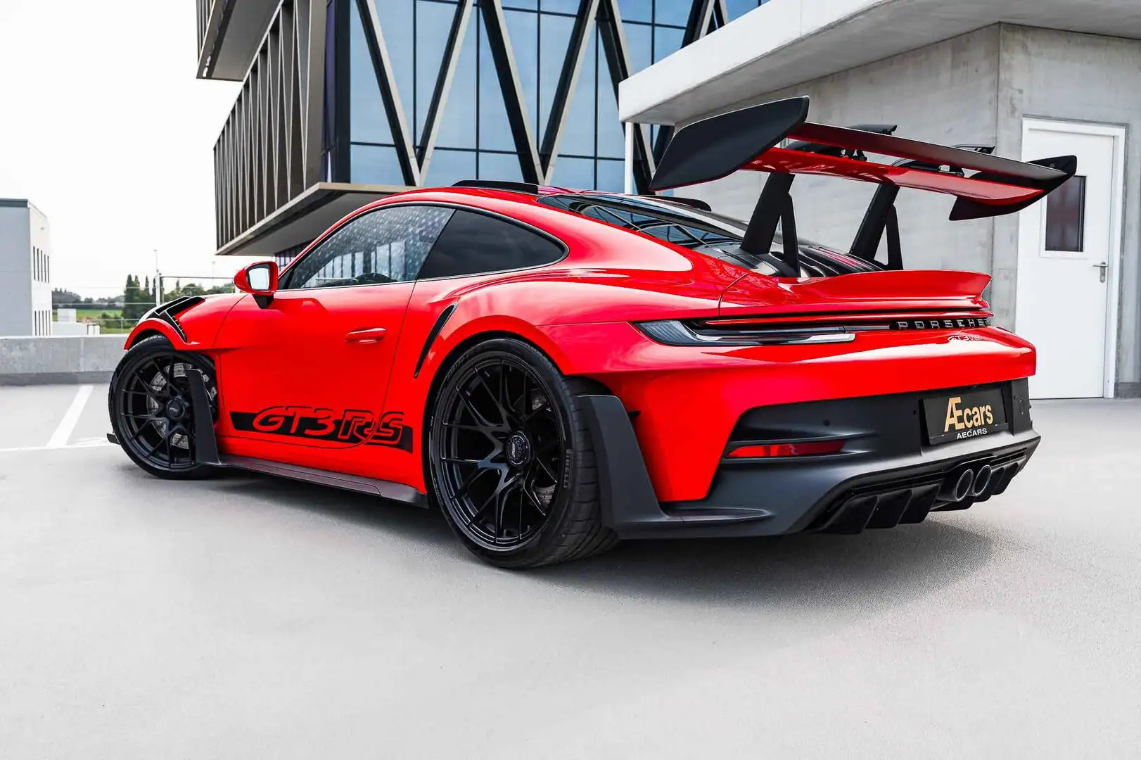 Porsche 992 911 GT3 RS CLUBSPORT / INDIAN RED / SIGNED BY W.R Rot - 1