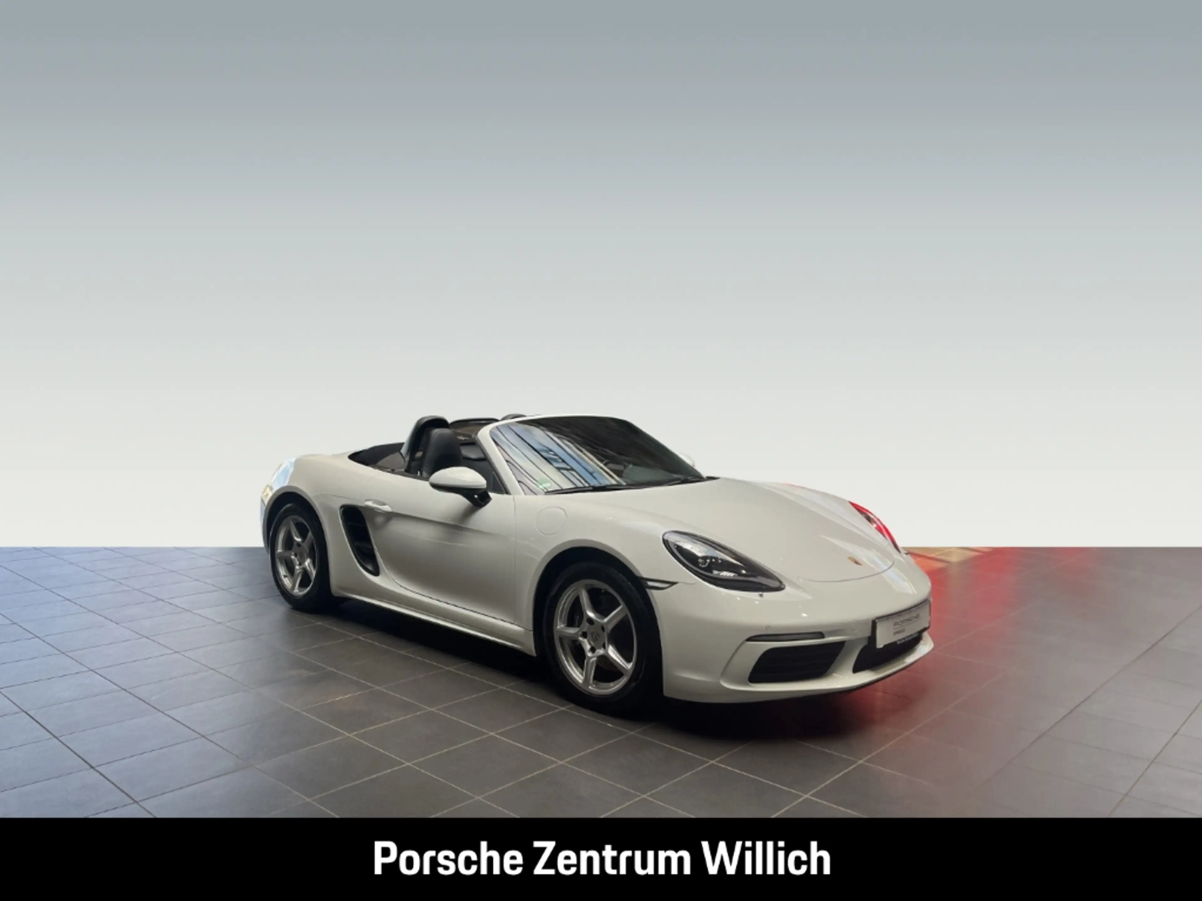 Porsche Boxster 718 — photo 7